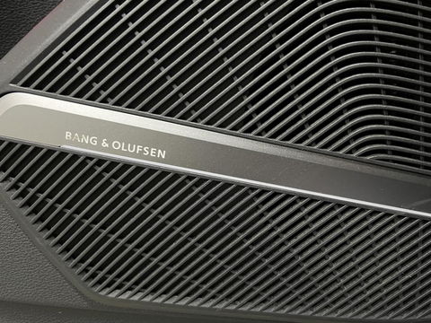 Audi Q5 55 TFSI e Quattro S-Line RS Seats B&O 360° Pano