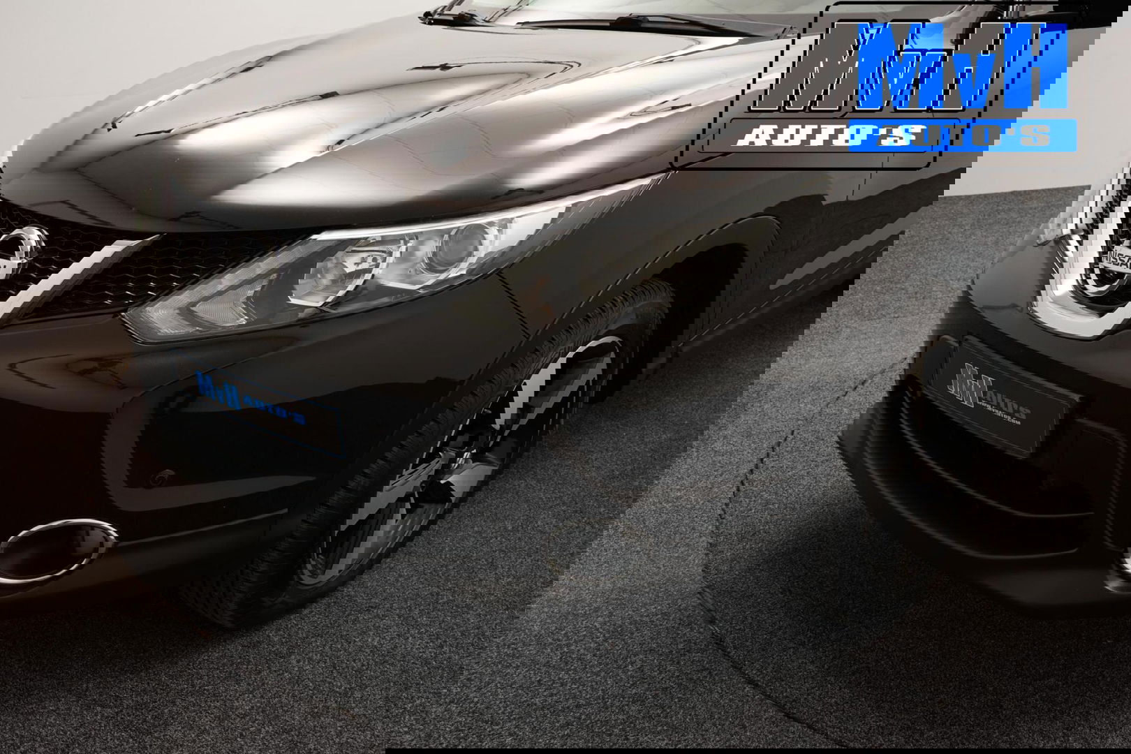 Nissan QASHQAI 1.2 N-Connecta|PANO|TREKHAAK|CAMERA|LED|KEYLESS