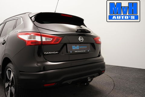 Nissan QASHQAI 1.2 N-Connecta|PANO|TREKHAAK|CAMERA|LED|KEYLESS