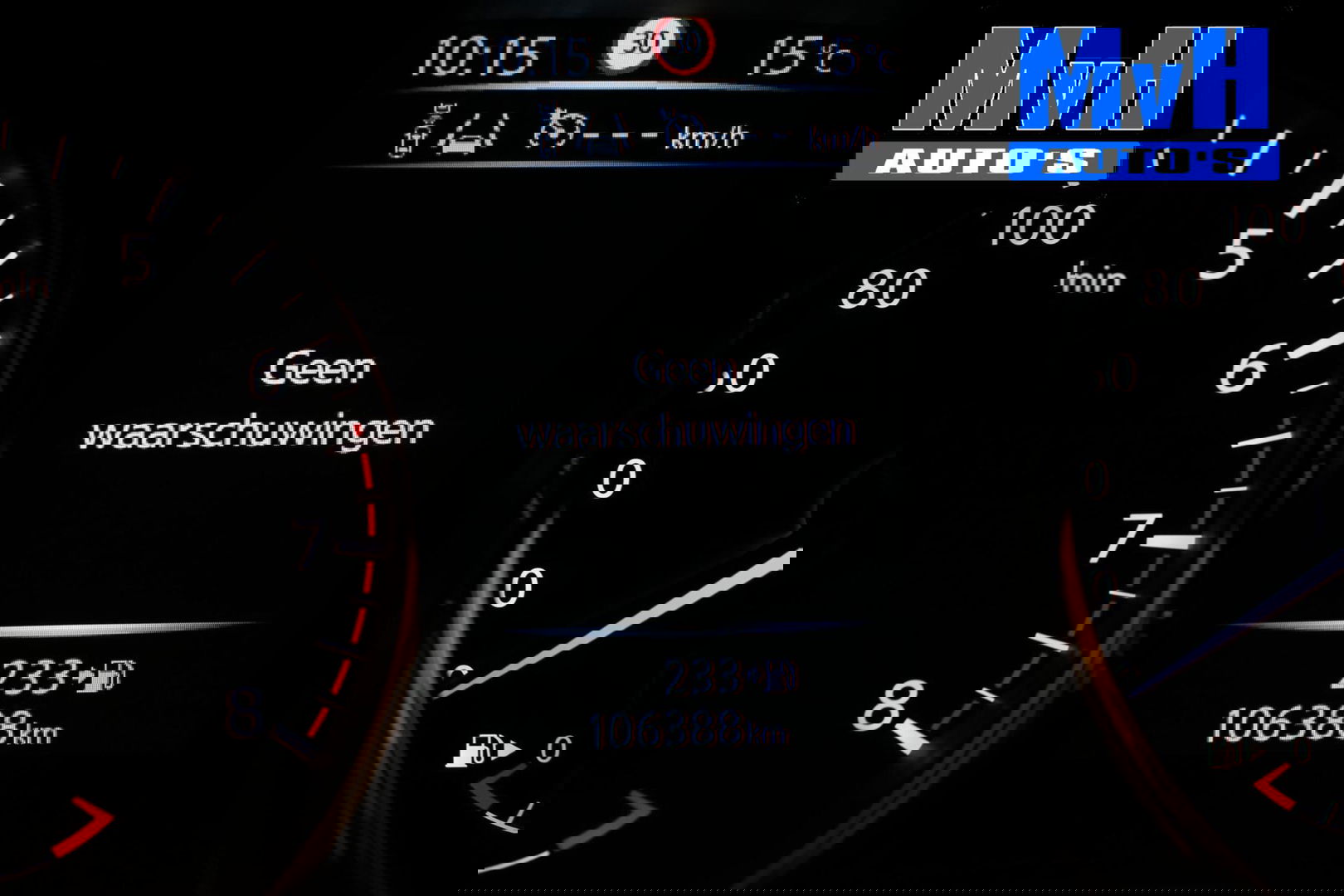 Nissan QASHQAI 1.2 N-Connecta|PANO|TREKHAAK|CAMERA|LED|KEYLESS