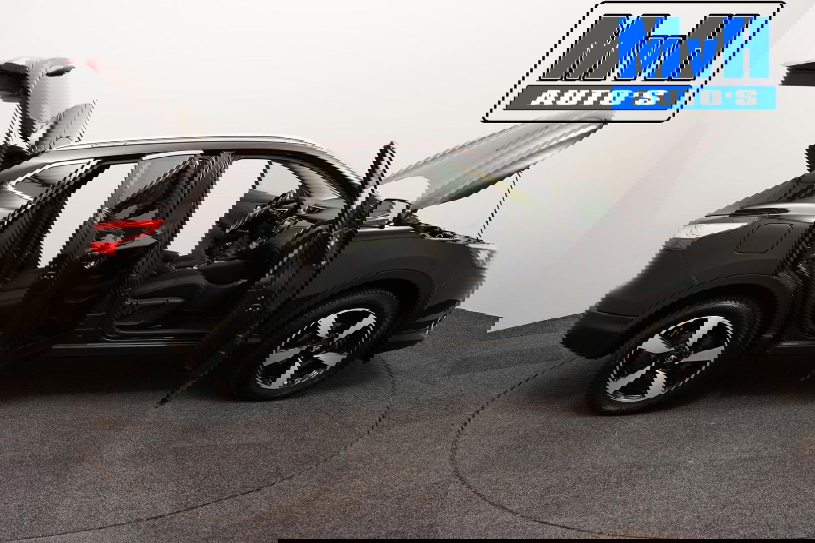 Nissan QASHQAI 1.2 N-Connecta|PANO|TREKHAAK|CAMERA|LED|KEYLESS