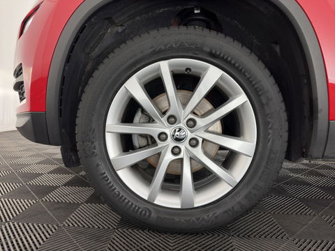 Škoda Kodiaq 1.5 TSI Business Edition (INCL-BTW) *ADAPTIVE-CRUISE | LEATHER-FABRIC | FULL-LED | CANTON-SOUND | HEATED-SPORTSEATS | KEYLESS | NAVI-FULLMAP | CAMERA | DAB+ | ECC | PDC | TOWBAR | 18''ALU*