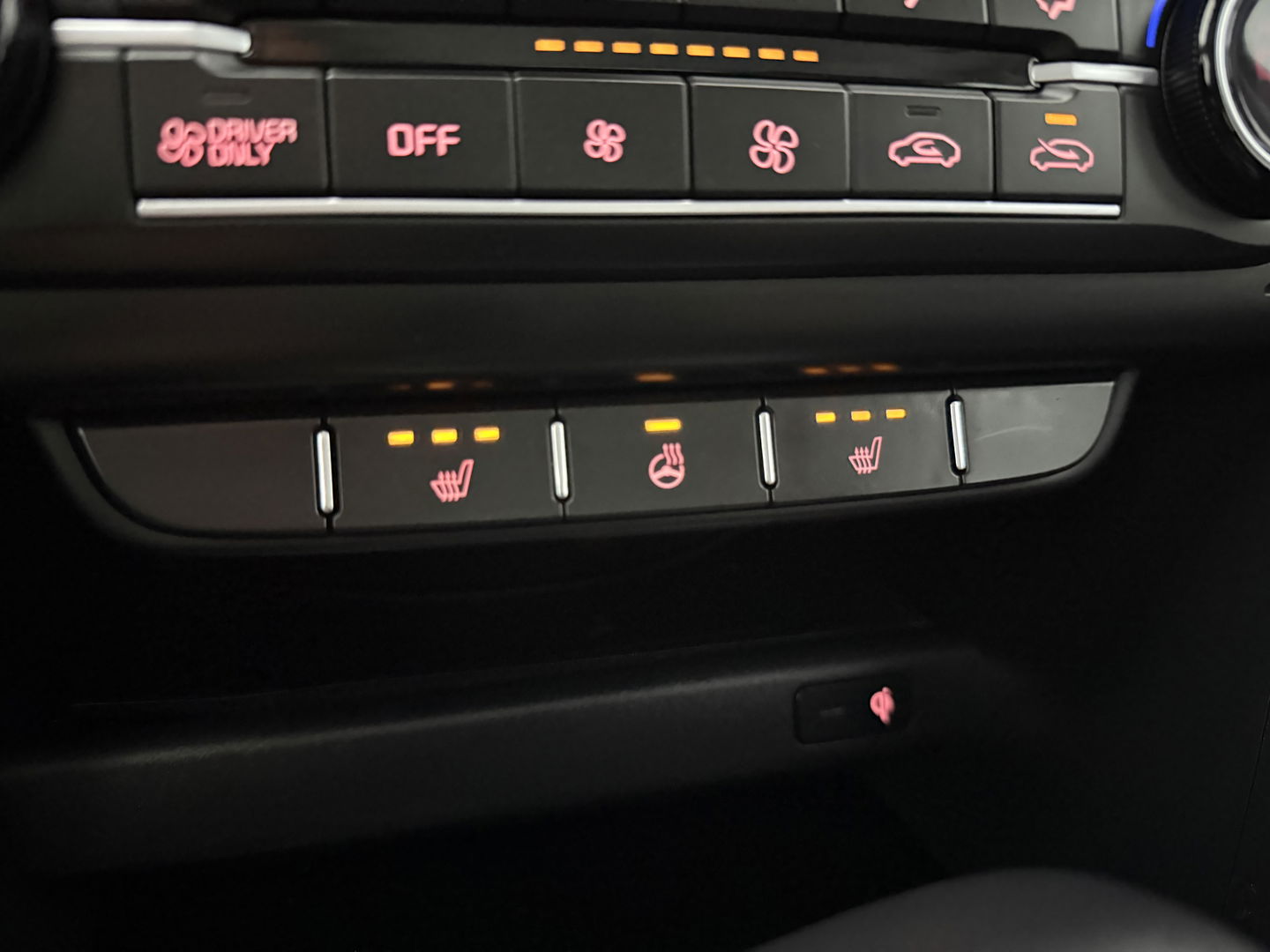 Kia Xceed 1.6 GDI DCT6 OPF Plug-in-Hybrid Spirit | Carplay | Camera | Adaptive Cruise | Stoel/stuurverwarming | Dodehoek | Keyless