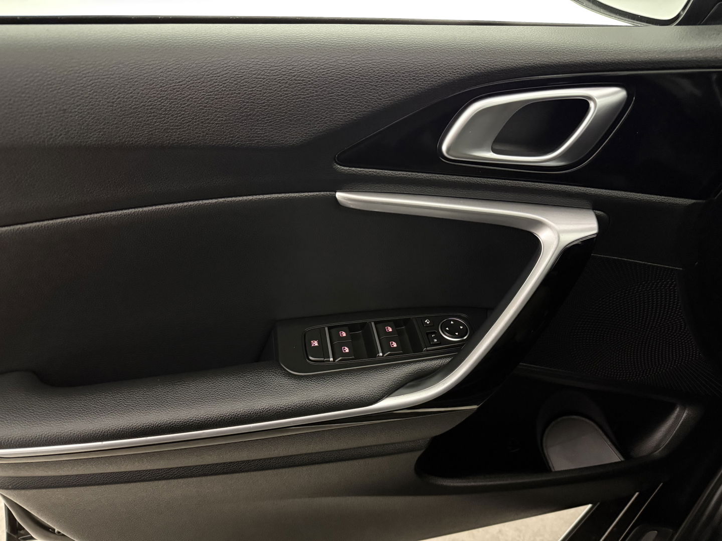 Kia Xceed 1.6 GDI DCT6 OPF Plug-in-Hybrid Spirit | Carplay | Camera | Adaptive Cruise | Stoel/stuurverwarming | Dodehoek | Keyless
