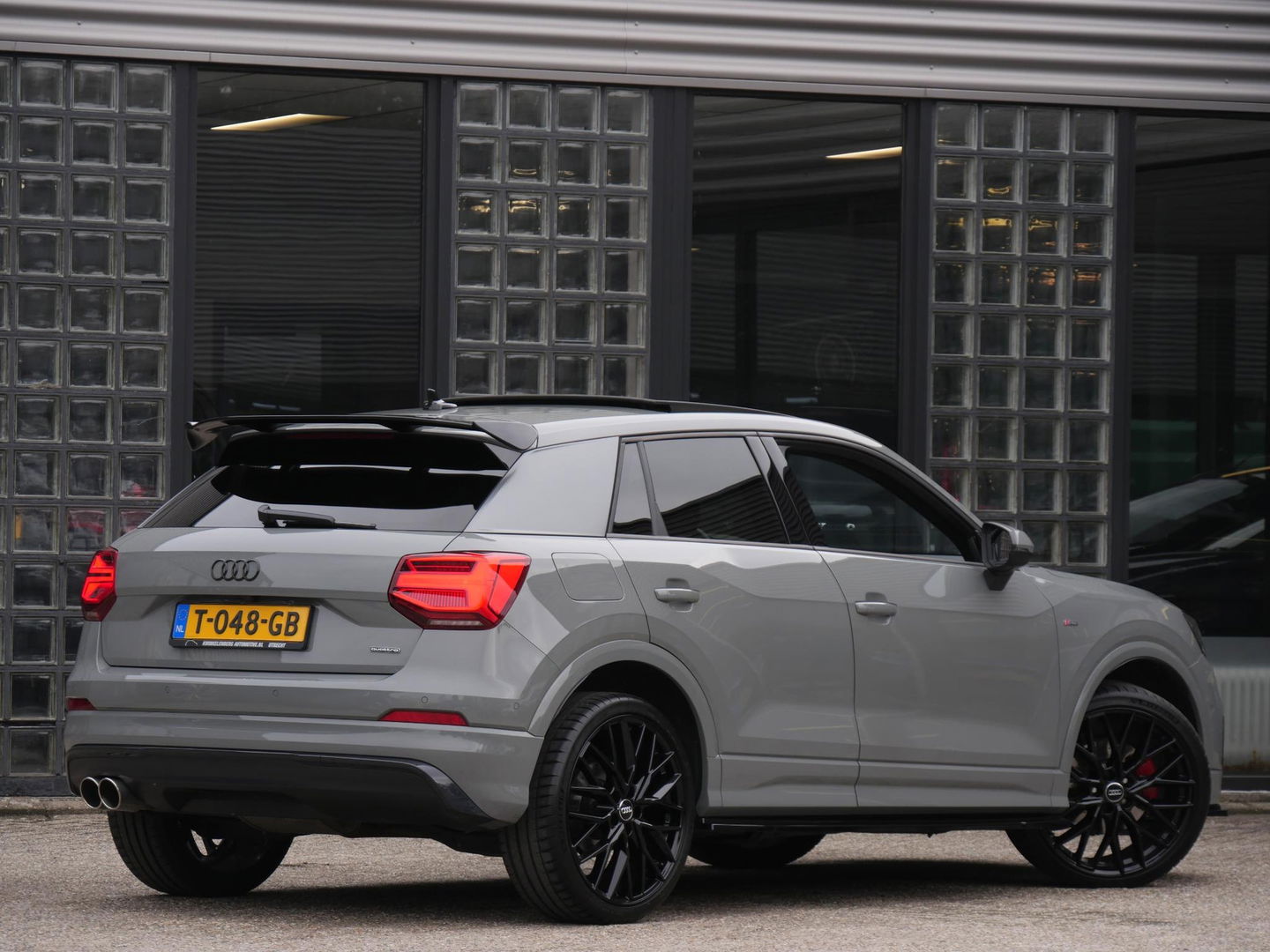 Audi Q2 40TFSi QUATTRO SPORT EDITION #2/ PANORAMADAK/ QUANTUMGRIJS