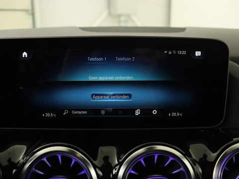 Mercedes-Benz B-Klasse 200 Business Solution AMG | Half Leder/Alcantara | Stoelverwarming | Sfeerverlichting | Camera | Navigatie