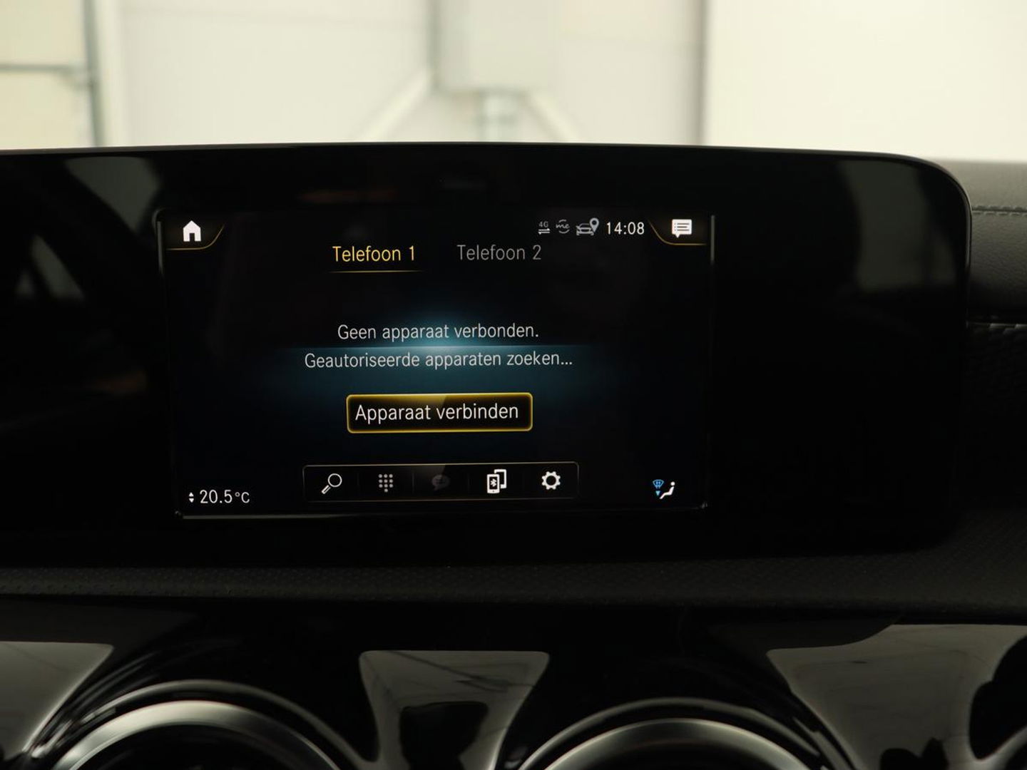 Mercedes-Benz CLA-Klasse Shooting Brake 250 e AMG Line | Half Leder | Carplay | Stoelverwarming | Camera | LED | Navigatie | Adaptive Cruise