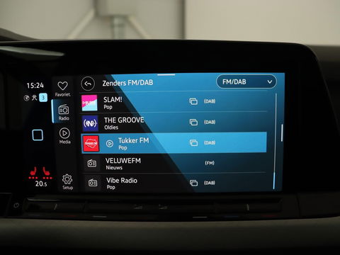 Volkswagen Golf 1.5 TSI Life Business | Adaptive Cruise | Stoelverwarming | Camera | Memory | Carplay | Navigatie | Sfeerverlichting