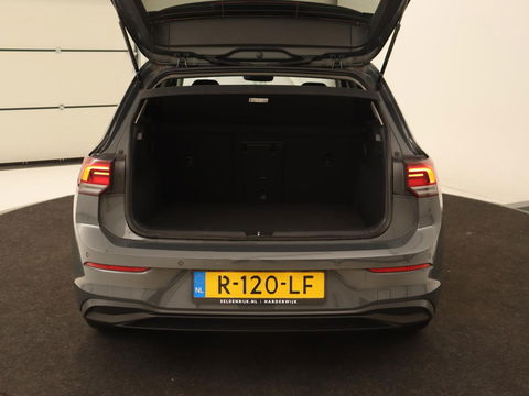 Volkswagen Golf 1.5 TSI Life Business | Adaptive Cruise | Stoelverwarming | Camera | Memory | Carplay | Navigatie | Sfeerverlichting