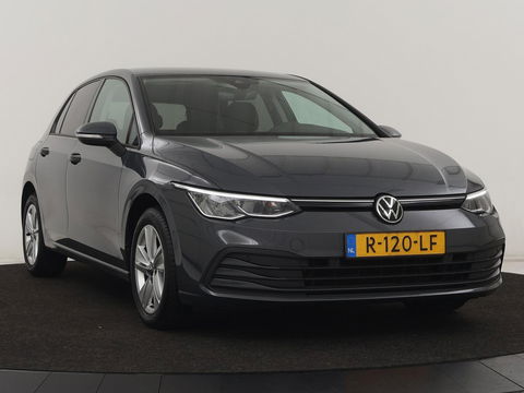 Volkswagen Golf 1.5 TSI Life Business | Adaptive Cruise | Stoelverwarming | Camera | Memory | Carplay | Navigatie | Sfeerverlichting