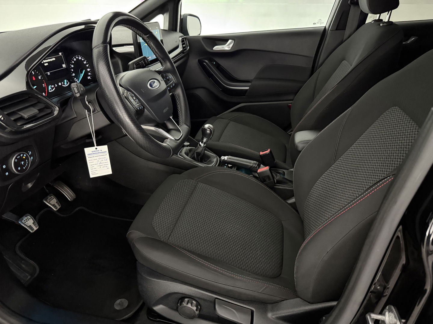Ford Fiesta 1.0 EcoBoost ST-Line | Carplay | LED | Cruise | Navi | Parkeersens. | Keyless | NAP