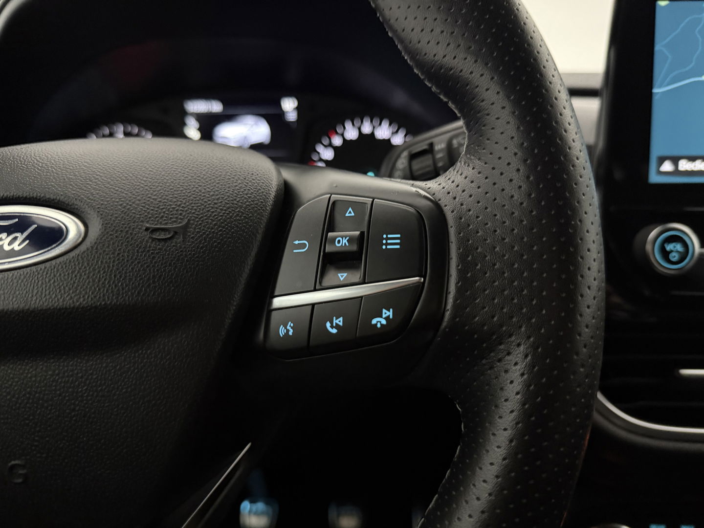 Ford Fiesta 1.0 EcoBoost ST-Line | Carplay | LED | Cruise | Navi | Parkeersens. | Keyless | NAP