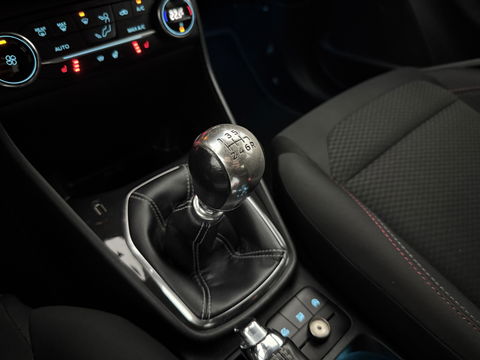 Ford Fiesta 1.0 EcoBoost ST-Line | Carplay | LED | Cruise | Navi | Parkeersens. | Keyless | NAP