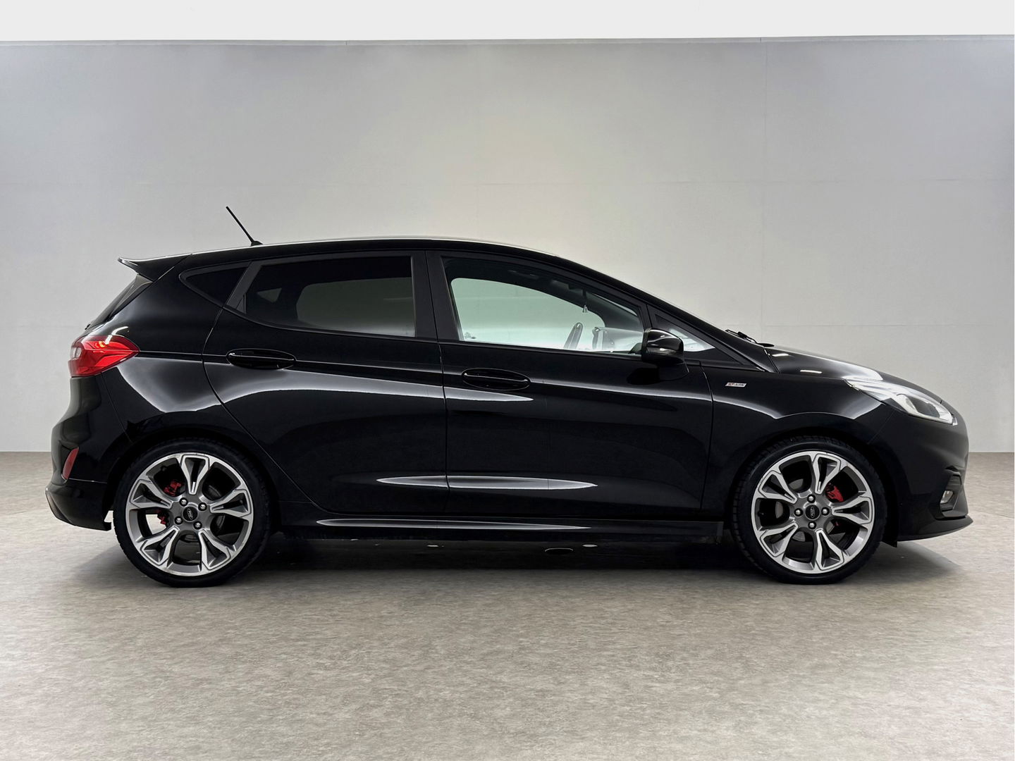 Ford Fiesta 1.0 EcoBoost ST-Line | Carplay | LED | Cruise | Navi | Parkeersens. | Keyless | NAP