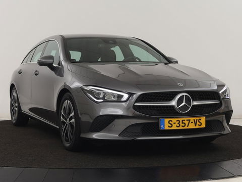 Mercedes-Benz CLA-Klasse Shooting Brake 180 Business Line | Half Leder | 1e eigenaar | Stoelverwarming | Cruise Control | Navigatie | Camera | Widescreen