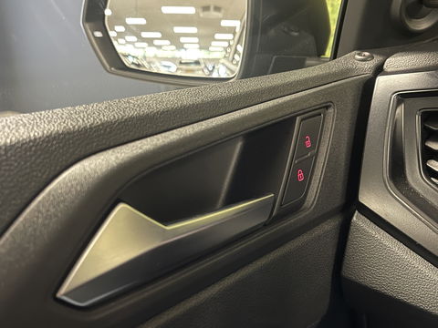 Volkswagen Polo 1.6 TDI | Centrale Deurvergrendeling | Isofix | Automatische Verlichting | Start Stop |