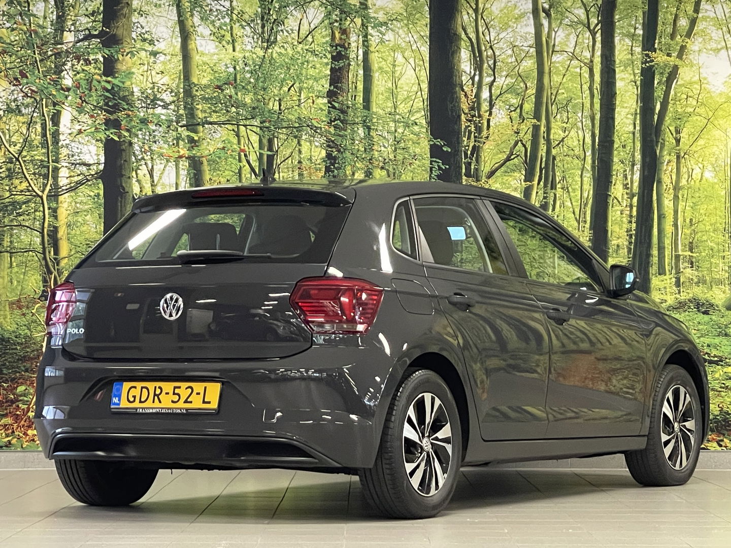 Volkswagen Polo 1.6 TDI | Centrale Deurvergrendeling | Isofix | Automatische Verlichting | Start Stop |