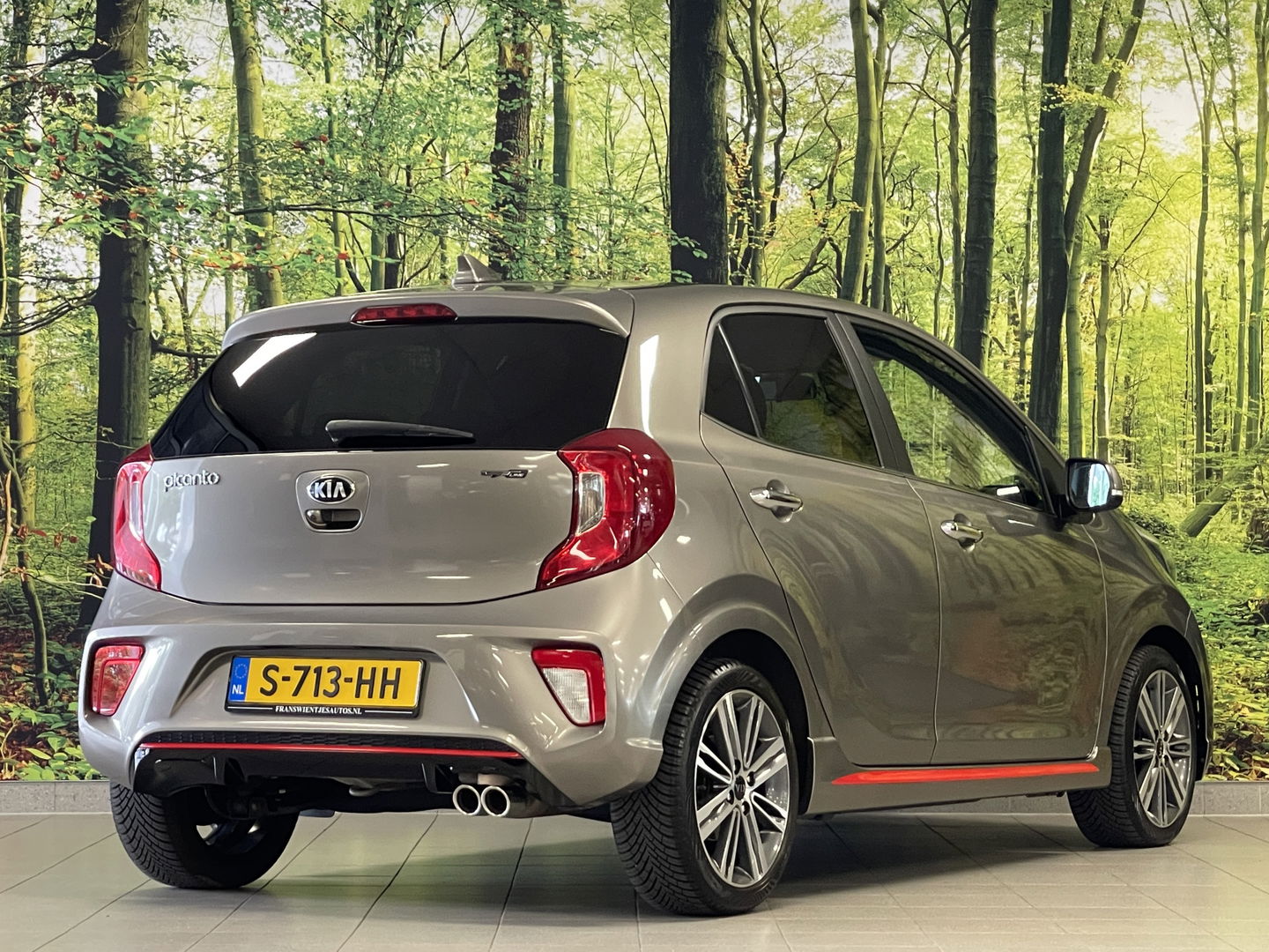 Kia Picanto 1.2 CVVT GT-Line | Achteruitrijcamera | Airconditioning | Navigatie | Apple Carplay | Android Auto | Lichtmetaal 16" | Isofix |