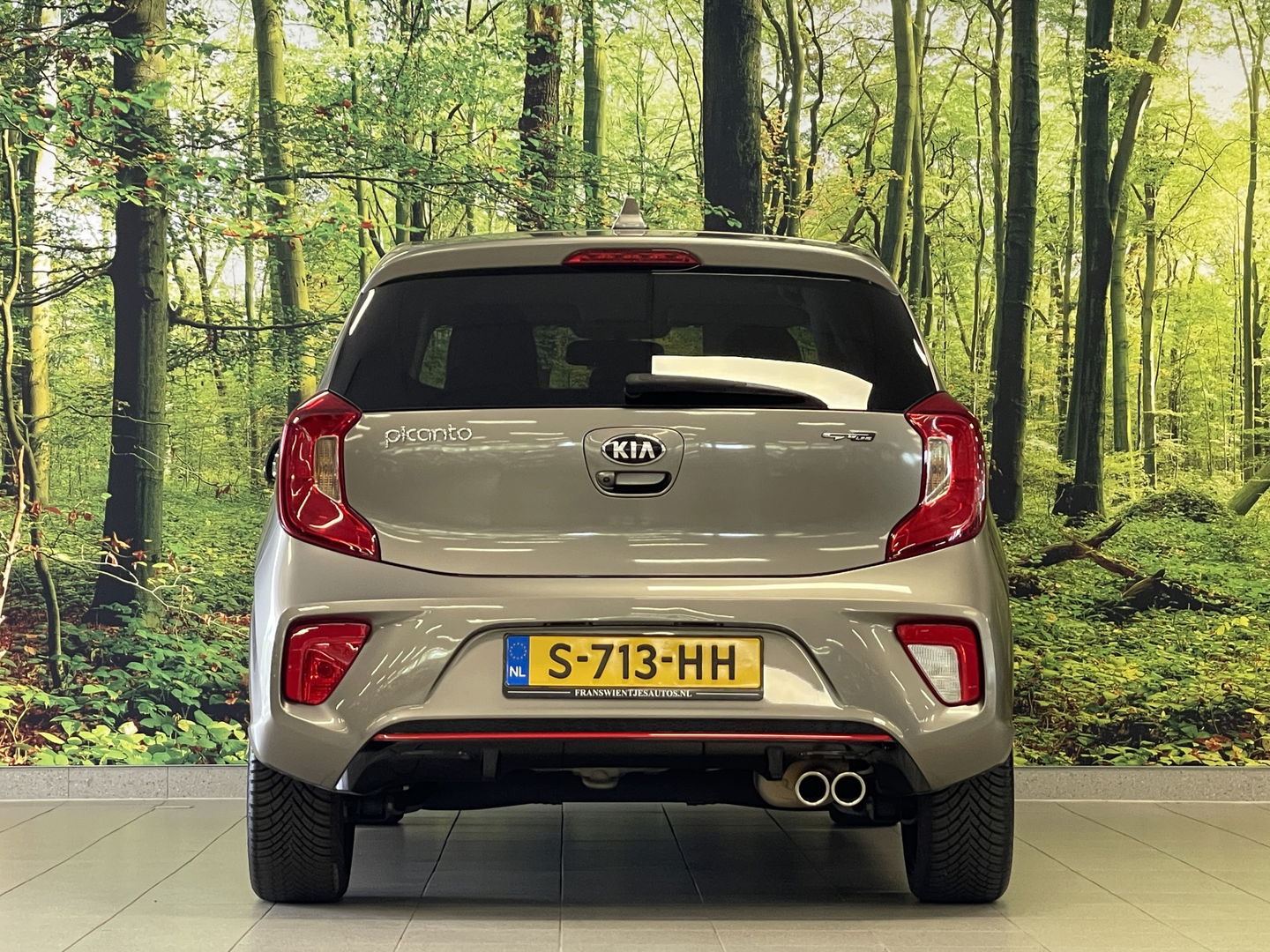 Kia Picanto 1.2 CVVT GT-Line | Achteruitrijcamera | Airconditioning | Navigatie | Apple Carplay | Android Auto | Lichtmetaal 16" | Isofix |