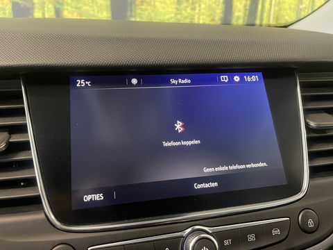 Opel Crossland 1.2 Turbo Elegance | Achteruitrijcamera | Cruise Control | Navigatie | Apple Carplay/Android Auto | Stuurverwarming | Stoelverwarming |  Airconditioning |