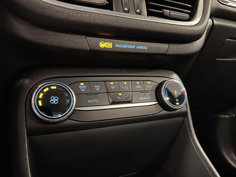 Ford Fiesta 1.1 Trend | Cruise Control | Parkeersensoren Achter | Apple Carplay/Android Auto | Lane Assist | Navigatie | DAB | Airconditioning | Bluetooth |