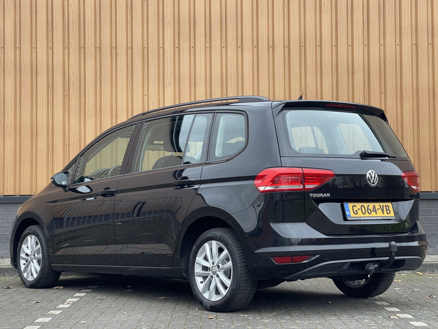 Volkswagen Touran 1.6 TDI SCR Comfortline 7p | 7 Persoons! | Apple Carplay | Airconditioning | Cruise Control | Bluetooth | Stop&GO |