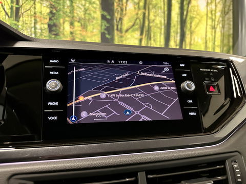 Volkswagen Polo 1.0 TSI R-Line Business | Achteruitrijcamera | Parkeersensoren | IQ Light | Apple Carplay | Android Auto | Stoelverwarming | Adaptive Cruise Control | Keyless