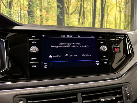 Volkswagen Polo 1.0 TSI R-Line Business | Achteruitrijcamera | Parkeersensoren | IQ Light | Apple Carplay | Android Auto | Stoelverwarming | Adaptive Cruise Control | Keyless