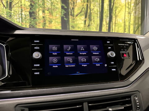 Volkswagen Polo 1.0 TSI R-Line Business | Achteruitrijcamera | Parkeersensoren | IQ Light | Apple Carplay | Android Auto | Stoelverwarming | Adaptive Cruise Control | Keyless