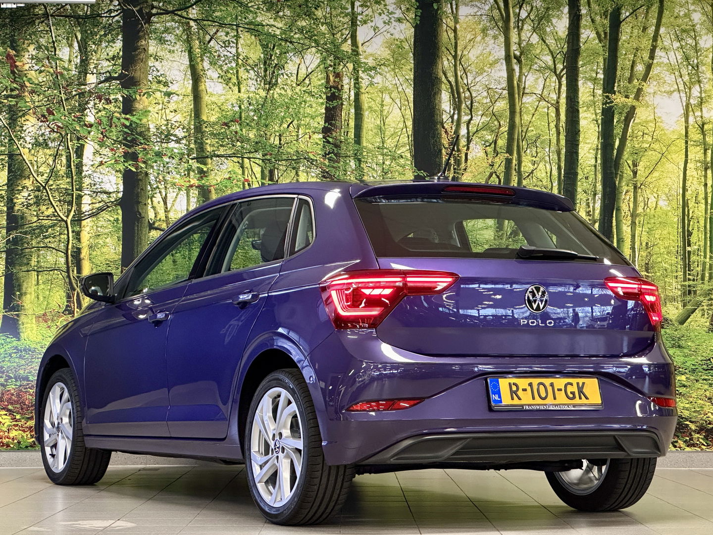 Volkswagen Polo 1.0 TSI R-Line Business | Achteruitrijcamera | Parkeersensoren | IQ Light | Apple Carplay | Android Auto | Stoelverwarming | Adaptive Cruise Control | Keyless