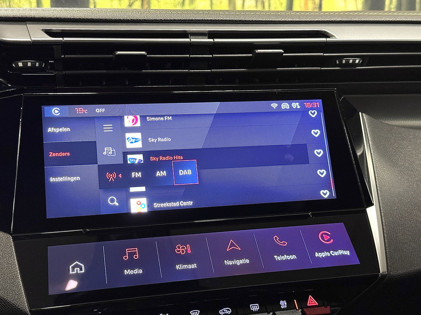 Peugeot 308 SW 1.2 PureTech GT | Achteruitrijcamera | Adaptieve Cruise Control | Keyless Go/Entry | Apple Carplay/Android Auto | Lane Assist | Parkeersensoren | Navigatie | Airconditioning |