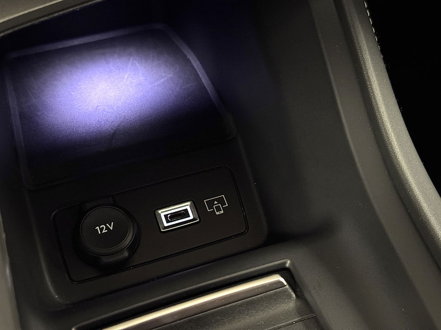 Peugeot 308 SW 1.2 PureTech GT | Achteruitrijcamera | Adaptieve Cruise Control | Keyless Go/Entry | Apple Carplay/Android Auto | Lane Assist | Parkeersensoren | Navigatie | Airconditioning |