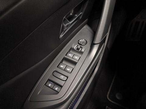 Peugeot 308 SW 1.2 PureTech GT | Achteruitrijcamera | Adaptieve Cruise Control | Keyless Go/Entry | Apple Carplay/Android Auto | Lane Assist | Parkeersensoren | Navigatie | Airconditioning |