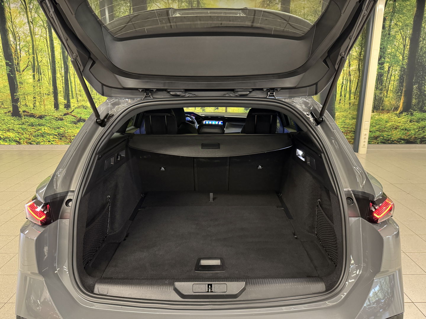 Peugeot 308 SW 1.2 PureTech GT | Achteruitrijcamera | Adaptieve Cruise Control | Keyless Go/Entry | Apple Carplay/Android Auto | Lane Assist | Parkeersensoren | Navigatie | Airconditioning |