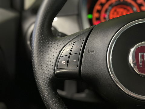 Fiat 500 1.2 Pop | 4 cilinder | Airconditioning | Radio/cd-speler | Blue&Me | Lichtmetaal 15" | Elektrische Ramen | AUX | Centrale Vergrendeling Met Afstandsbediening |