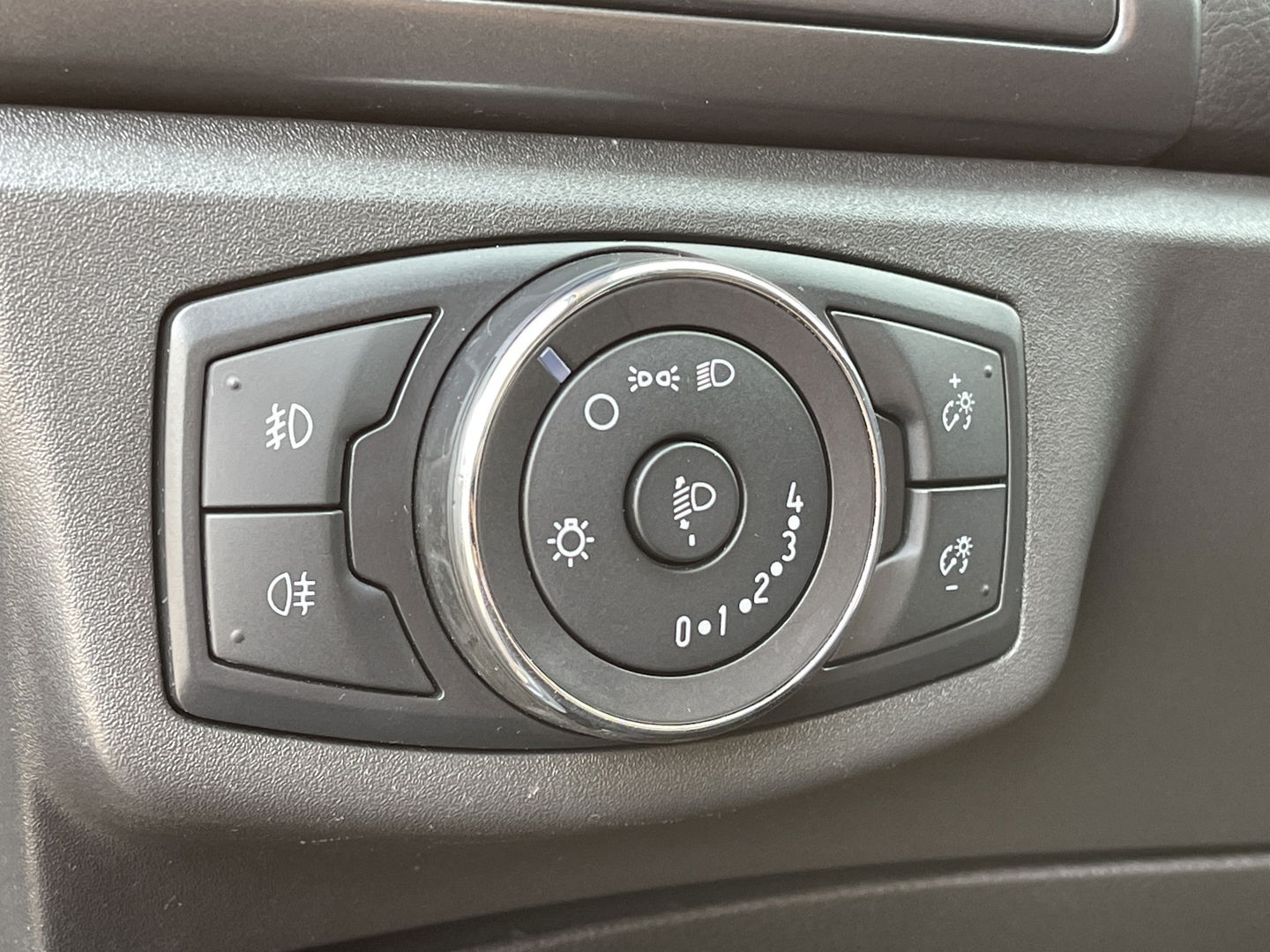 Ford Mondeo Wagon 1.5 Titanium Lease Edition | Apple Carplay | Airconditioning | Stop&GO | Bluetooth | Navigatie | 16'' Lichtmetaal |
