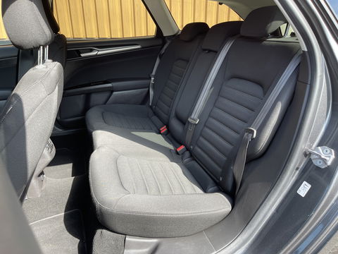 Ford Mondeo Wagon 1.5 Titanium Lease Edition | Apple Carplay | Airconditioning | Stop&GO | Bluetooth | Navigatie | 16'' Lichtmetaal |