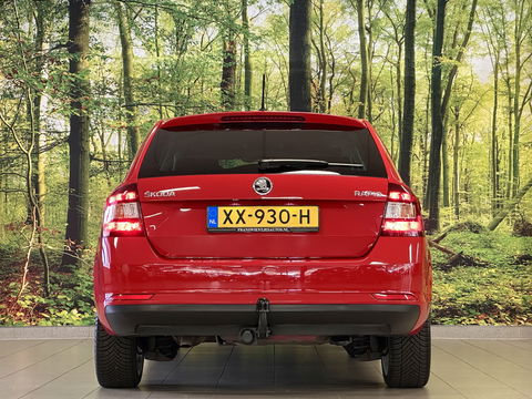 Škoda Rapid Spaceback 1.0 TSI Greentech Clever | Trekhaak | Cruise Control | Parkeersensoren Achter | Stoelverwarming | Bluetooth | Airconditioning | Navigatie | DAB |