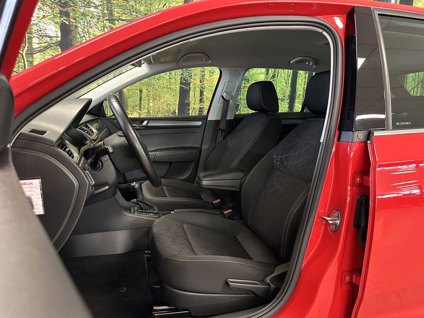 Škoda Rapid Spaceback 1.0 TSI Greentech Clever | Trekhaak | Cruise Control | Parkeersensoren Achter | Stoelverwarming | Bluetooth | Airconditioning | Navigatie | DAB |