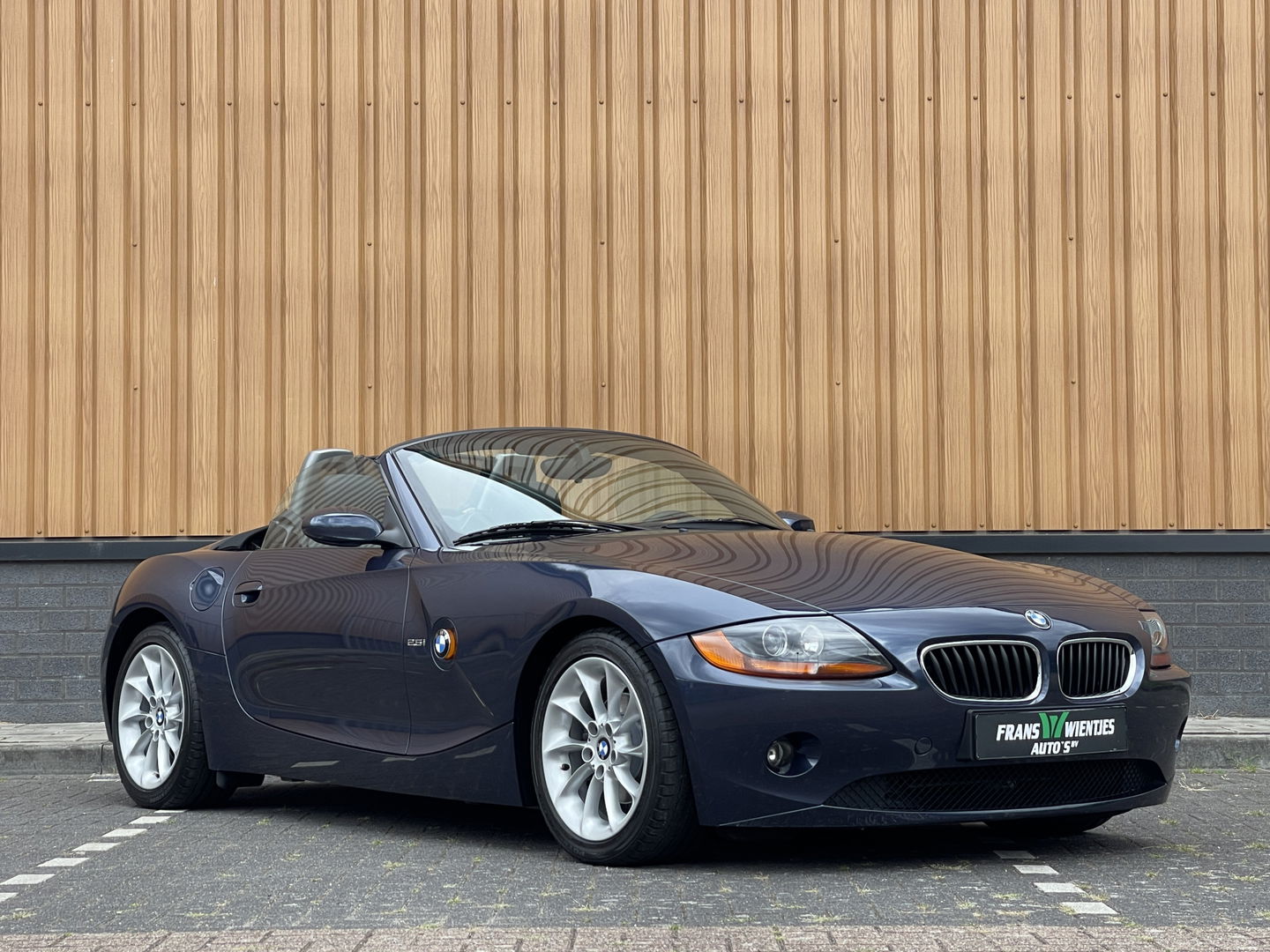 BMW Z4 Roadster 2.5i | Youngtimer! | Elektrisch kap | Stoelverwarming | Airconditioning | Radio | CD |