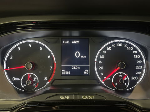 Volkswagen Polo 1.0 MPI Beats | Airconditioning | Lichtmetaal 15 | Navigatie | Bluetooth | Isofix | Radio | Centrale Deurvergrendeling Met Afstandsbediening | Start&Stop |