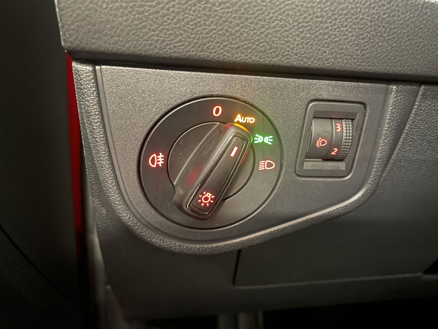 Volkswagen Polo 1.0 MPI Beats | Airconditioning | Lichtmetaal 15 | Navigatie | Bluetooth | Isofix | Radio | Centrale Deurvergrendeling Met Afstandsbediening | Start&Stop |