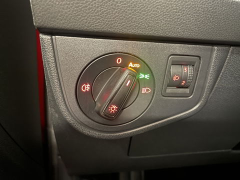 Volkswagen Polo 1.0 MPI Beats | Airconditioning | Lichtmetaal 15 | Navigatie | Bluetooth | Isofix | Radio | Centrale Deurvergrendeling Met Afstandsbediening | Start&Stop |