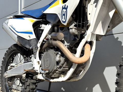 Husqvarna FE 350 | 92 uur | 4-Takt | Elektrische start | Vorkbeschermers Polisport |