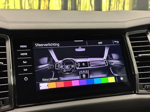 Škoda Kodiaq 1.5 TSI Business Edition Plus | Wegdraaibare Trekhaak | Elektrisch Panoramadak | 360° Camera | Adaptieve Cruise Control | Keyless Go/Entry | Apple Carplay | Memory Stoel | Stoelverwarming | Stuurverwarming |