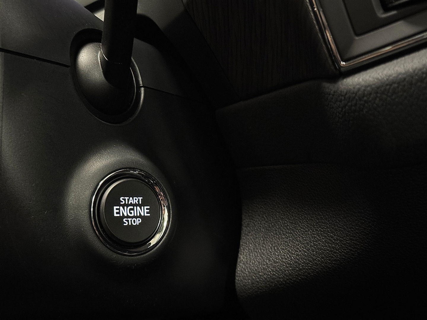 Škoda Kodiaq 1.5 TSI Business Edition Plus | Wegdraaibare Trekhaak | Elektrisch Panoramadak | 360° Camera | Adaptieve Cruise Control | Keyless Go/Entry | Apple Carplay | Memory Stoel | Stoelverwarming | Stuurverwarming |