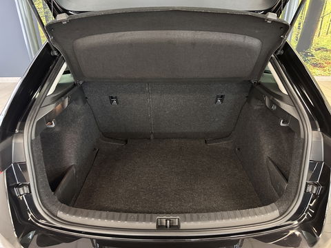 Škoda Scala 1.0 TSI Ambition | Cruise Control | Parkeersensoren Achter | Apple Carplay/Android Auto | Lane Assist | DAB | Bluetooth | Stop&Go |
