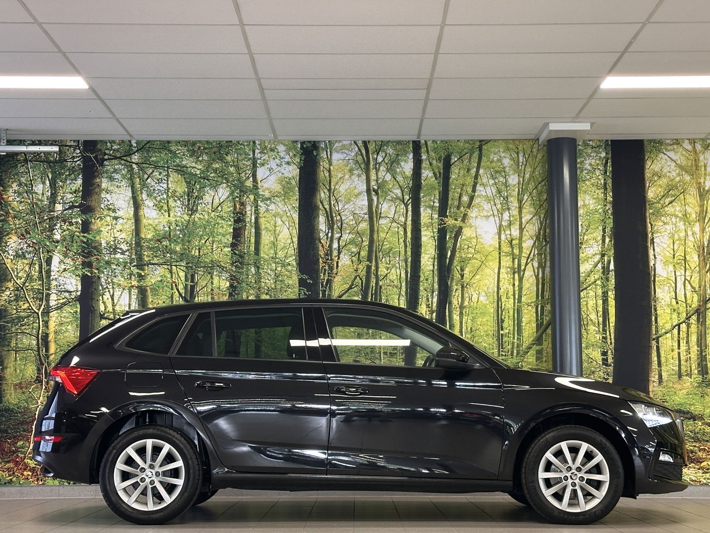 Škoda Scala 1.0 TSI Ambition | Cruise Control | Parkeersensoren Achter | Apple Carplay/Android Auto | Lane Assist | DAB | Bluetooth | Stop&Go |