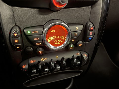 MINI Countryman 1.6 Cooper S Champ Edition | Origineel Nederlands | Panoramadak | Airconditioning | Cruise Control | Lichtmetaal 18'' | Navigatie |