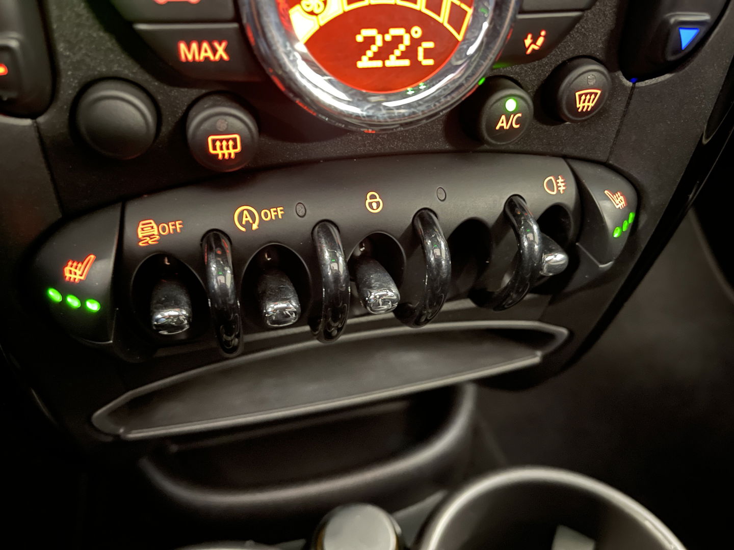 MINI Countryman 1.6 Cooper S Champ Edition | Origineel Nederlands | Panoramadak | Airconditioning | Cruise Control | Lichtmetaal 18'' | Navigatie |